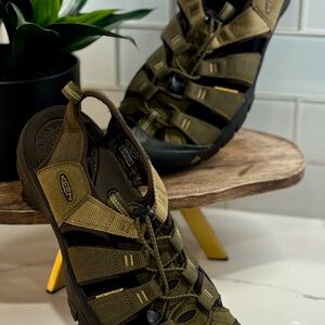 KEEN Men's Outdoor Sandals - Brown and Black Sz 11.5